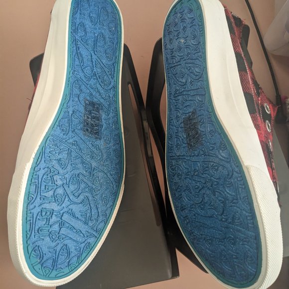 Blowfish Buffalo Check/Plaid Red and Black size 8.5 - Picture 7 of 8